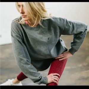 Zyia Energetic Crew Neck Sweatshirt
